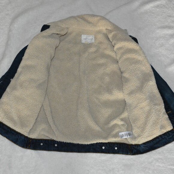 Aeropostale Women's Denim Jacket Sherpa lined Jean Jacket size XS - Picture 3 of 7